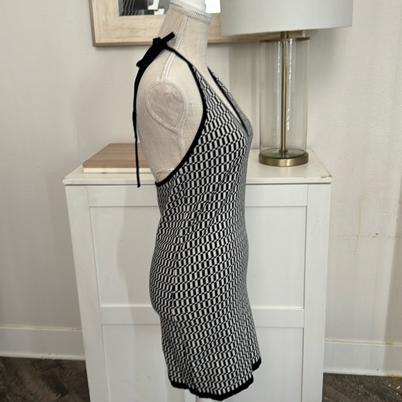 Butter Melon NWT Mini Bodycon Check Dress - Picture 5 of 16
